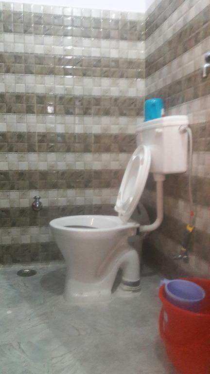 Buddha Guest House Varanasi Esterno foto
